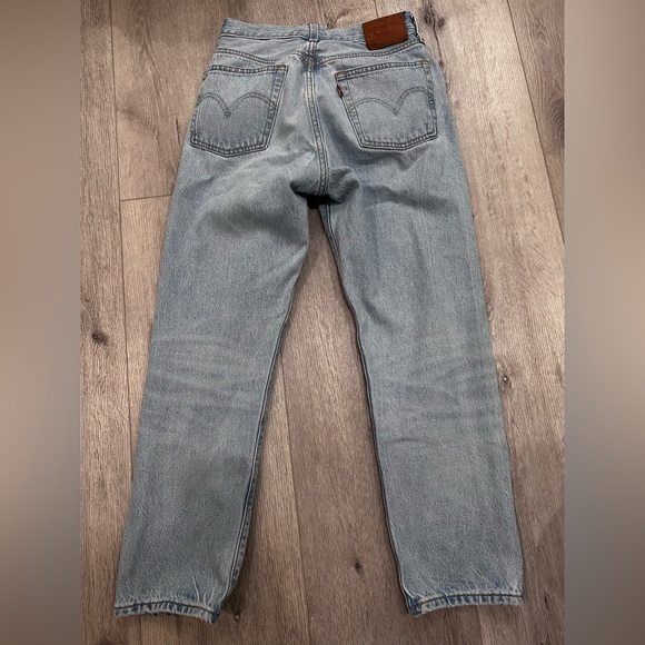 Levis 501 Cropped Light Wash Jeans W27 L26 - Picture 3 of 4